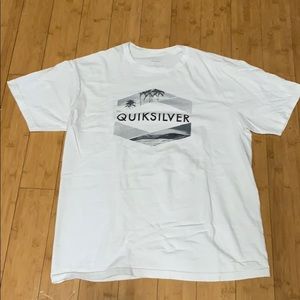 Quiksilver T-shirt - white, size L